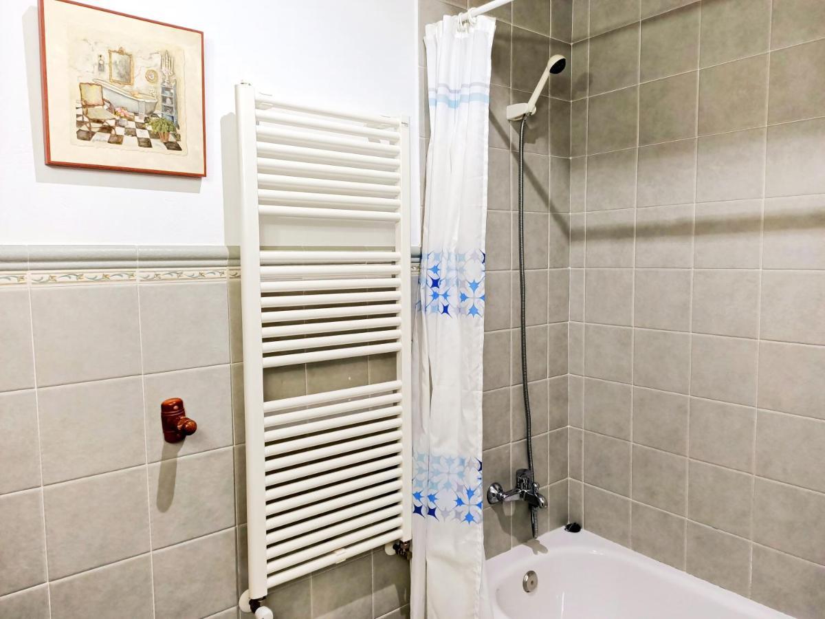 Apartamentos La Buganvilla Novales Extérieur photo